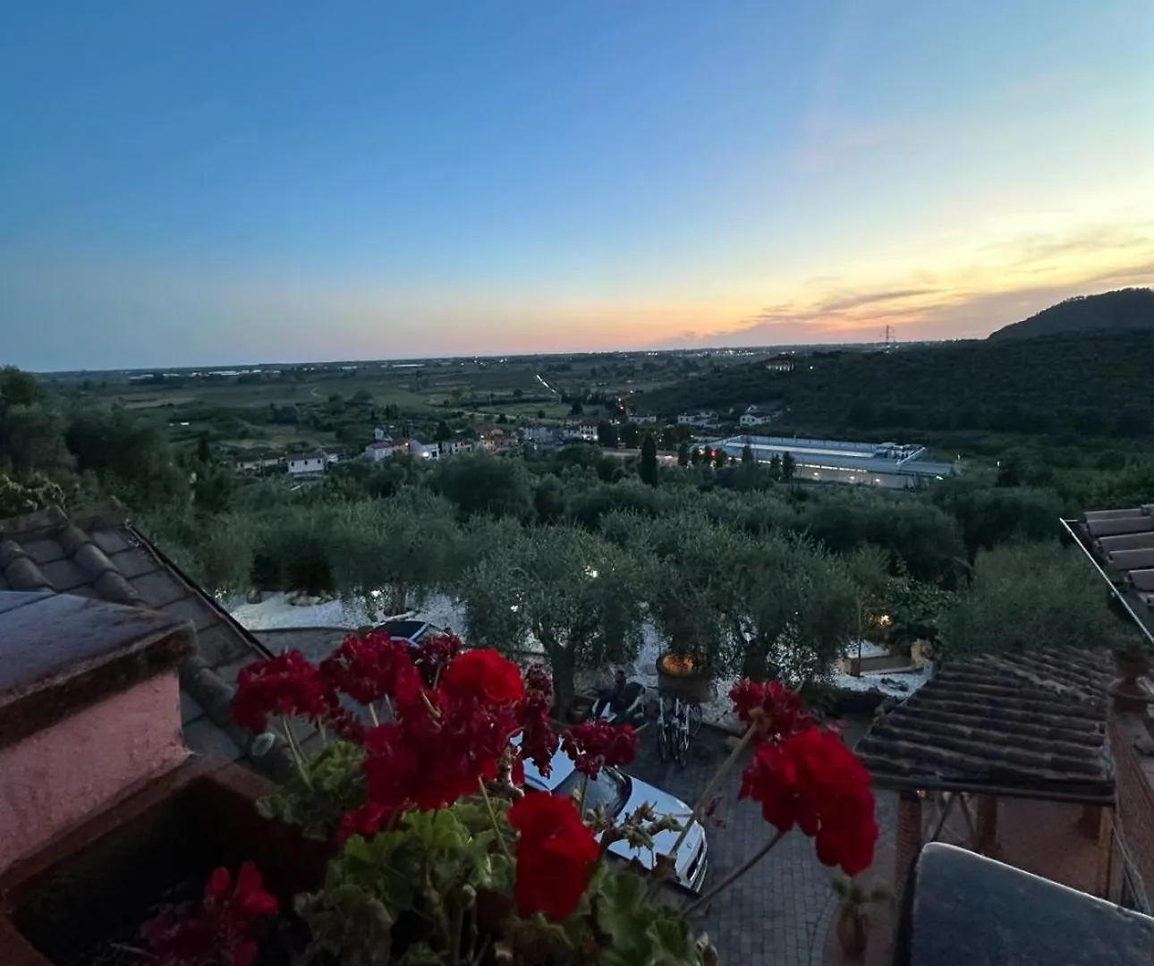 Agrihome Di Alberto Giuseppe Gulotta B&B Bella Vista Appartamento Salvia Massarosa Apartment