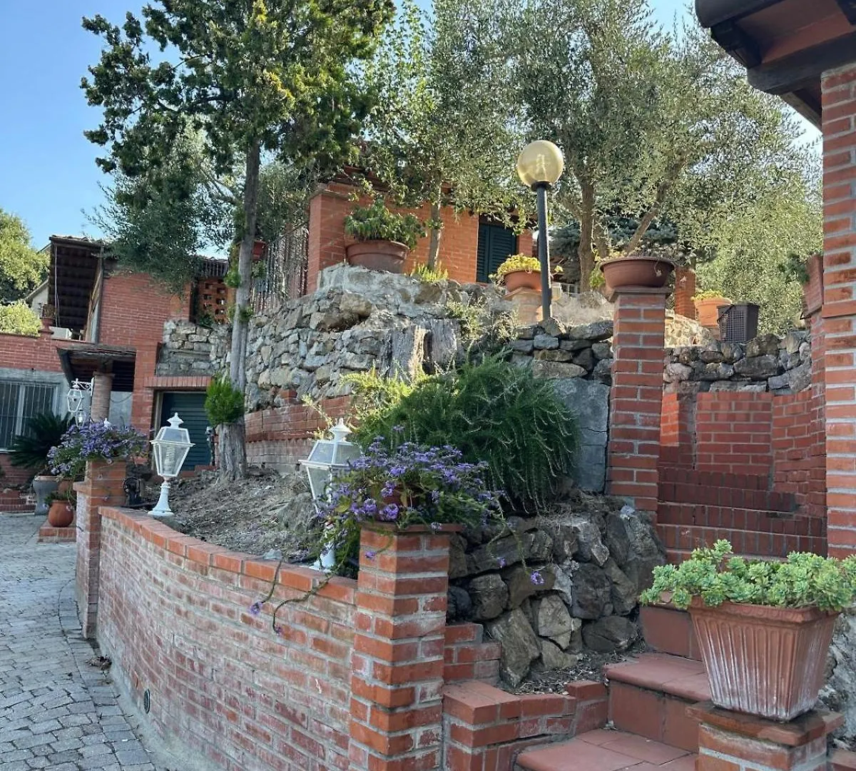 Agrihome Di Alberto Giuseppe Gulotta B&B Bella Vista Appartamento Salvia Massarosa Apartmán