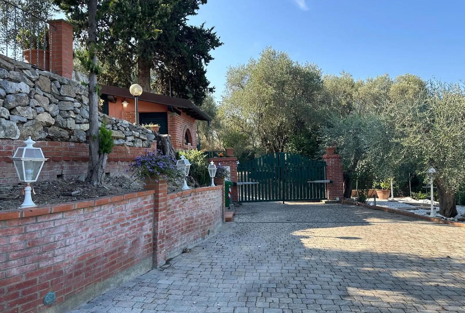 Agrihome Di Alberto Giuseppe Gulotta B&B Bella Vista Appartamento Salvia Massarosa Apartmán