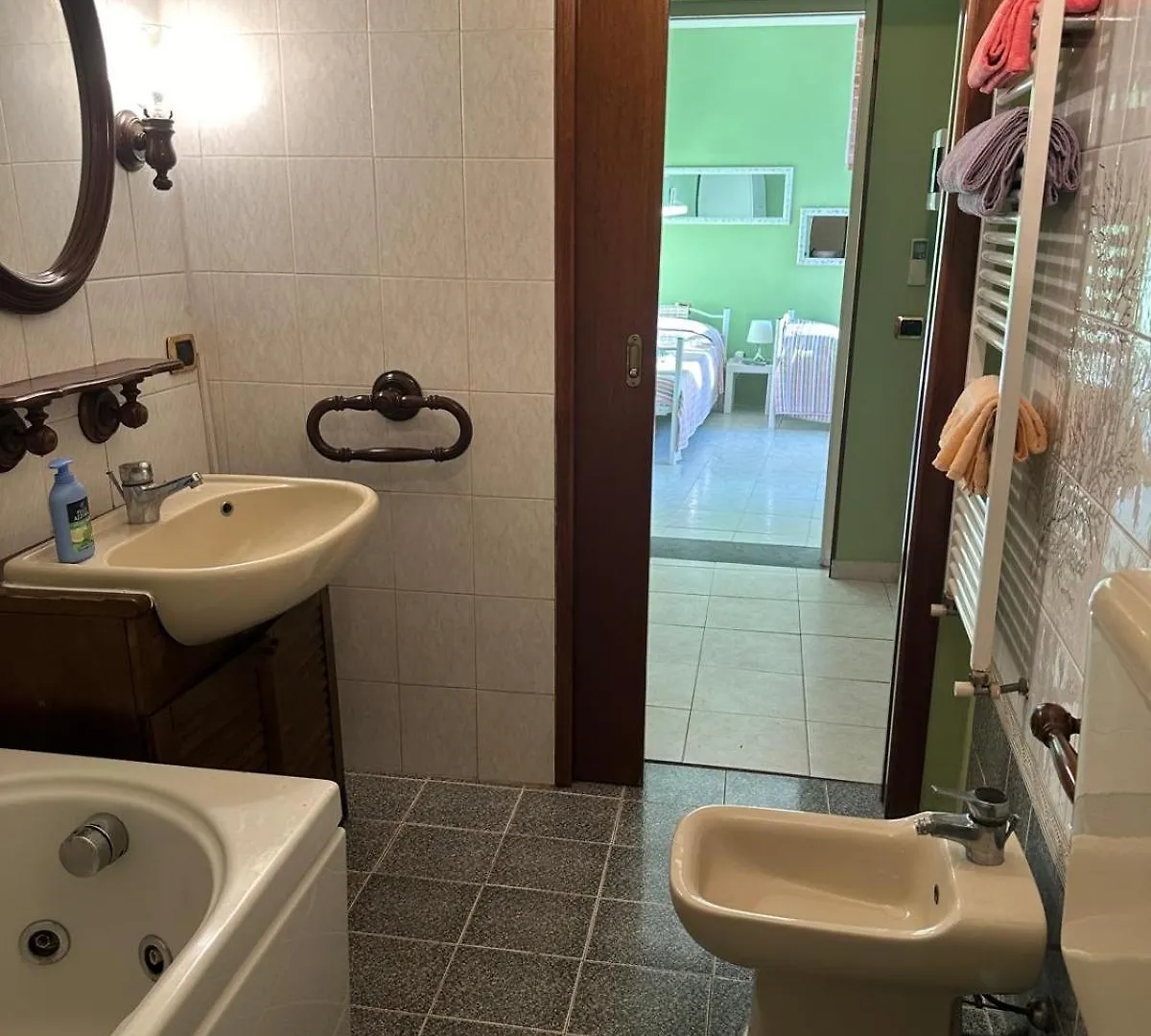 Agrihome Di Alberto Giuseppe Gulotta B&B Bella Vista Appartamento Salvia Massarosa